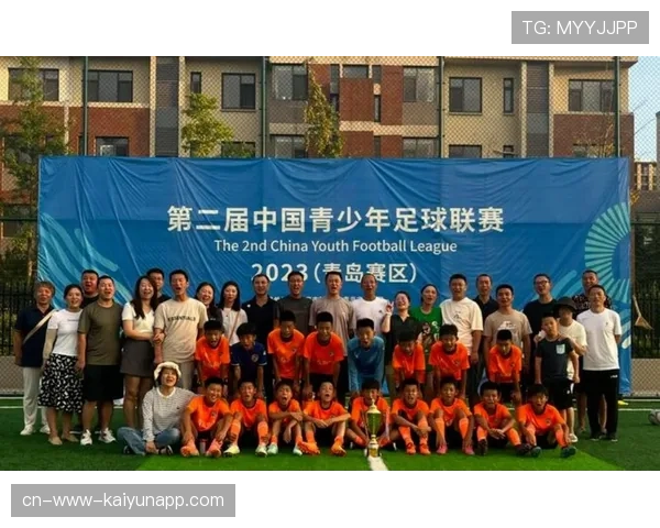 俱乐部是否愿意为青训体系投入更多资源，俱乐部给当地的青年提供多种多样的游戏